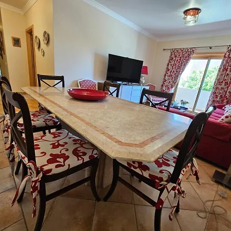Rodrigues Apartment